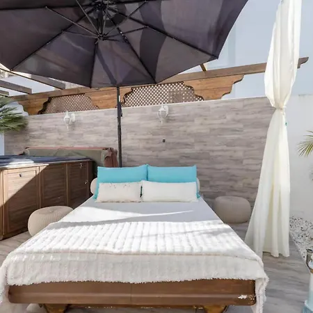 Vila Maite With Pool And Hot Tub Spainsunrentals 1057 *