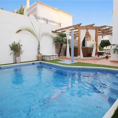 Maite With Pool And Hot Tub Spainsunrentals 1057 Вілла *