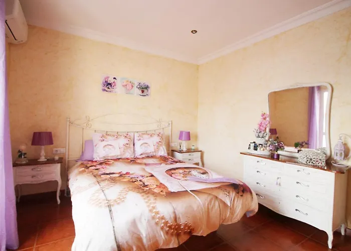 Maite With Pool And Hot Tub Spainsunrentals 1057 빌라